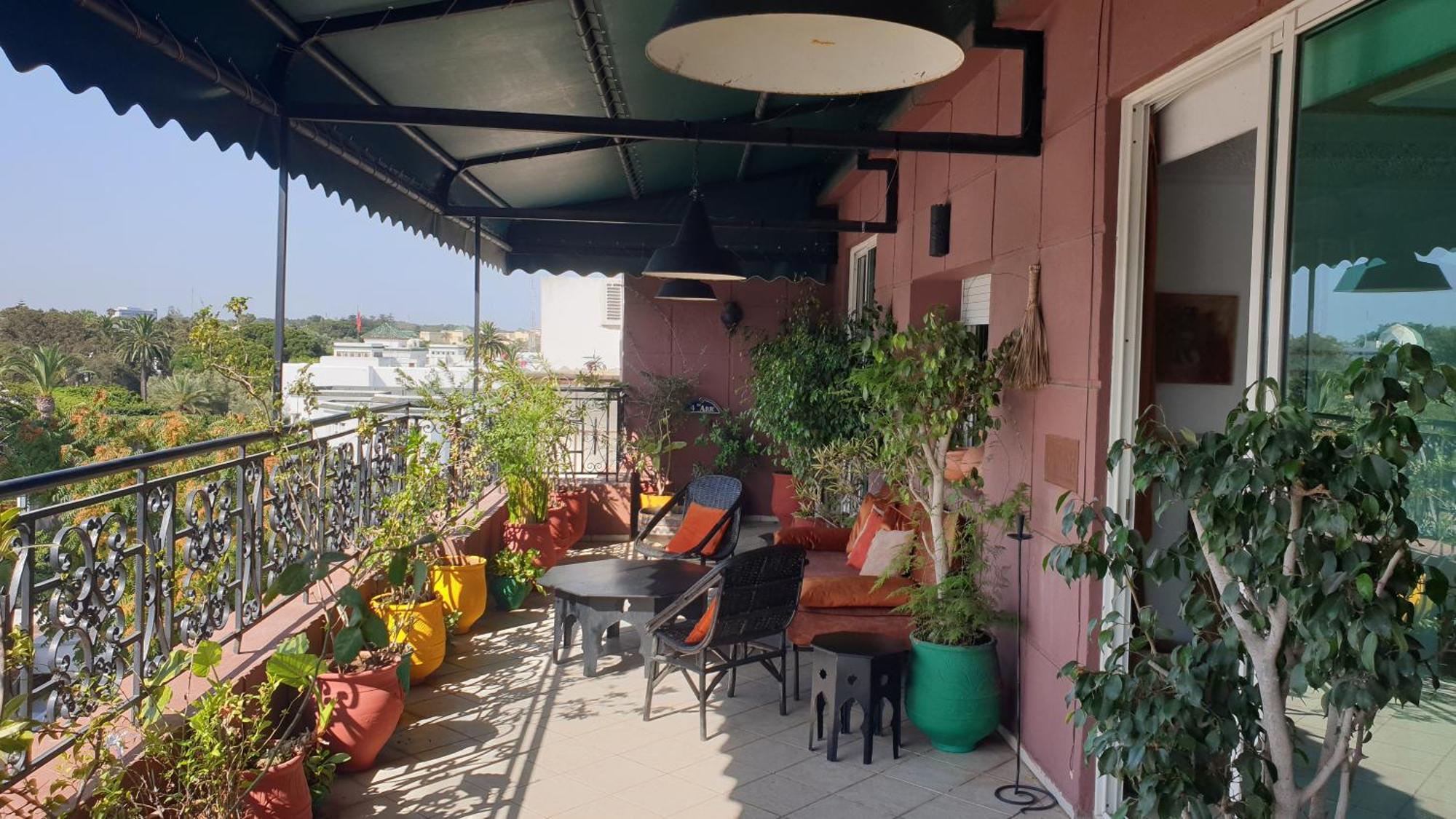 Appartement Agreable Avec 2 Tres Belles Terrasses Au Coeur De ラバト エクステリア 写真