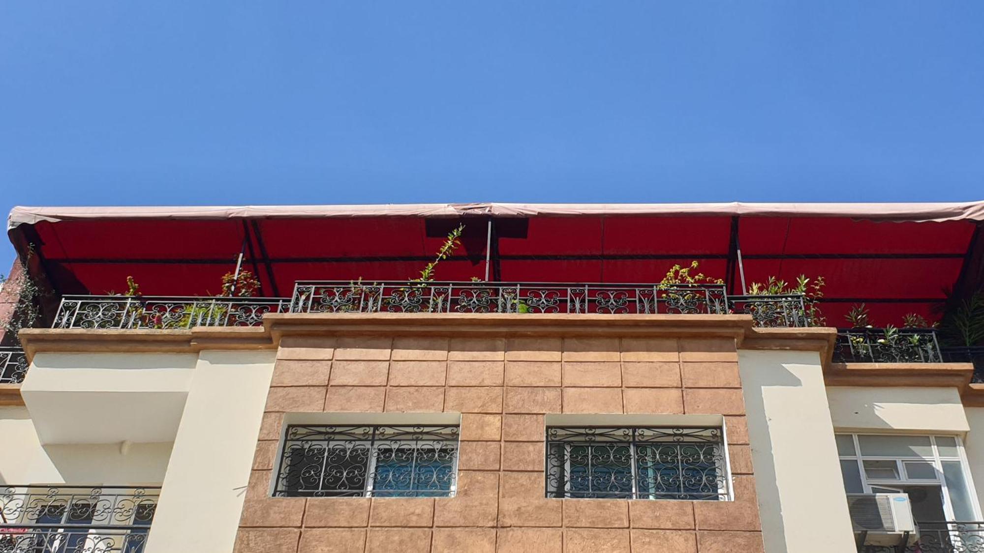 Appartement Agreable Avec 2 Tres Belles Terrasses Au Coeur De ラバト エクステリア 写真